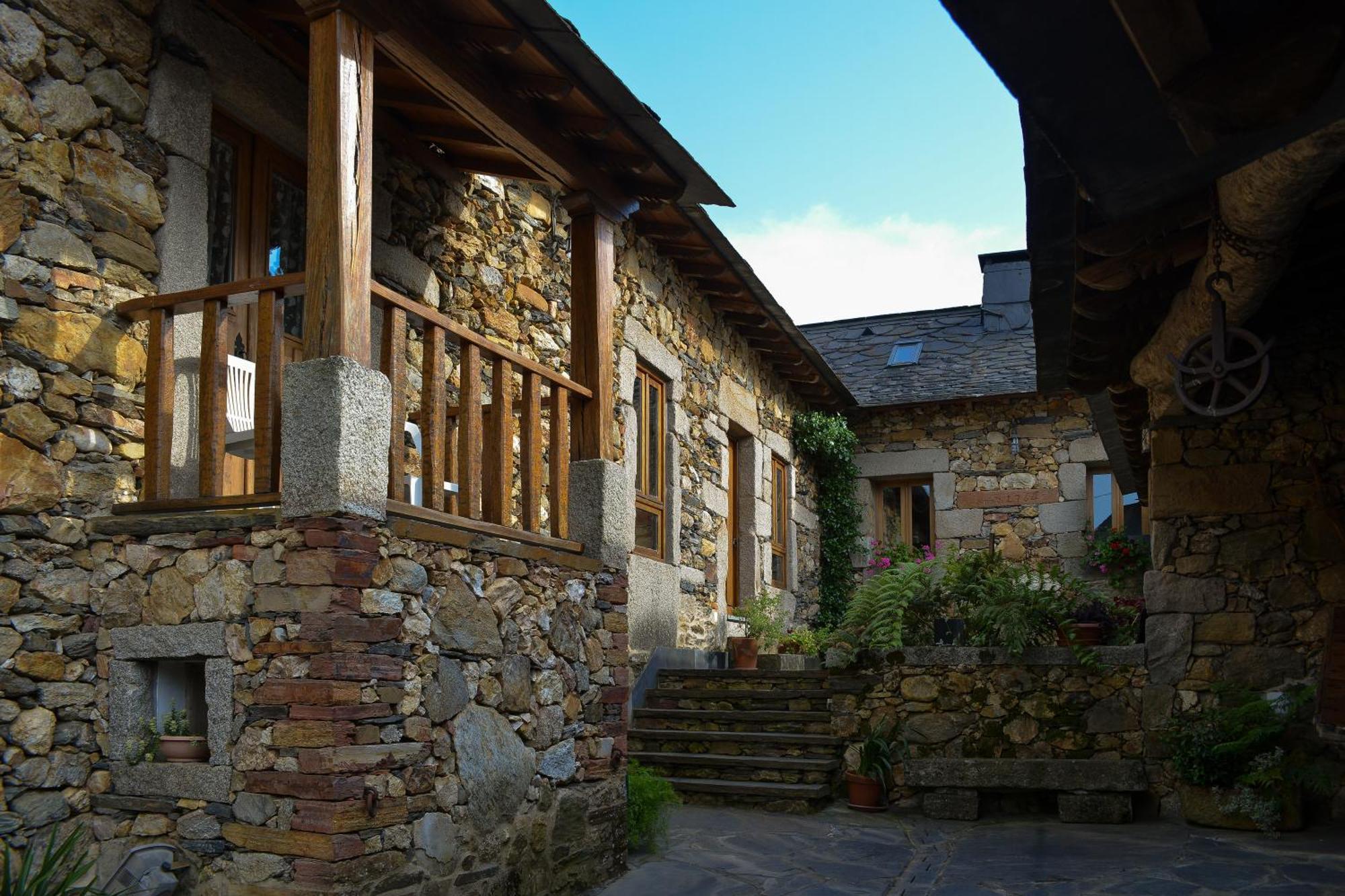 Casa Do Pinto Guest House Arouca Exterior photo