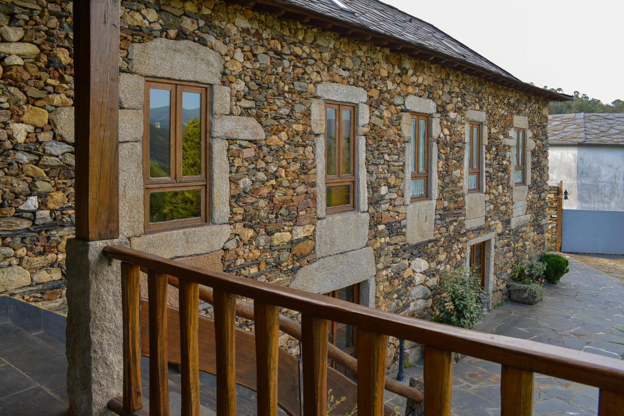 Casa Do Pinto Guest House Arouca Exterior photo